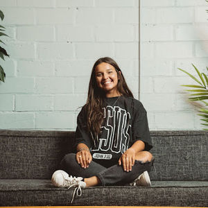 Meet your Posher, Bella